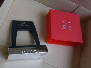 Caja Viceroy Fashion - Rojo y Plata