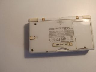 Nintendo DS Lite blanca - reparar o piezas