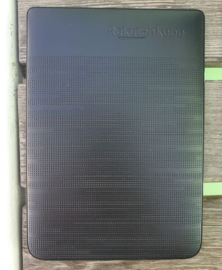 Cover Kobo Clara HD+ - schermo danneggiato