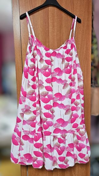 Vestido corto volante