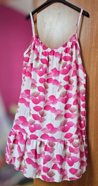 Vestido corto volante