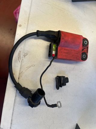 Bobina+Botón Arranque Piaggio Zip