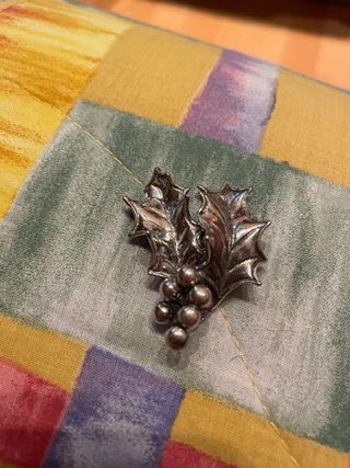 Ramo di  Agrifoglio in Argento