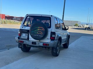 Mitsubishi Montero 1999