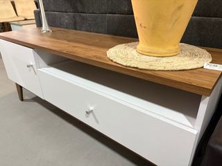 NUEVO MUEBLE TV