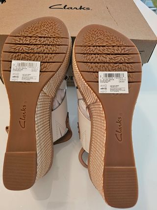 Sandalias Clarks blancas