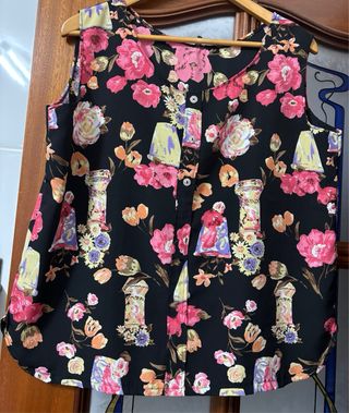 Lote de ropa de mujer