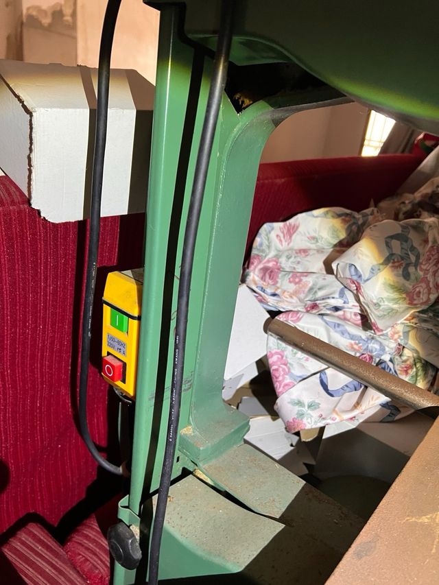 Sierra cinta 16" usada