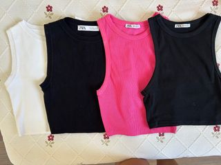 4 tops Zara - Blanco, Negro, Rosa