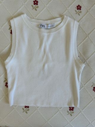 4 tops Zara - Blanco, Negro, Rosa