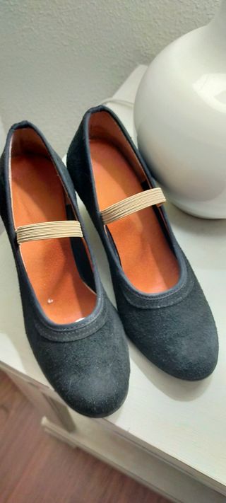 Zapatos baile Sevillanas negros serraje 