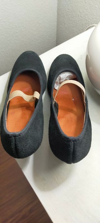 Zapatos baile Sevillanas negros serraje 