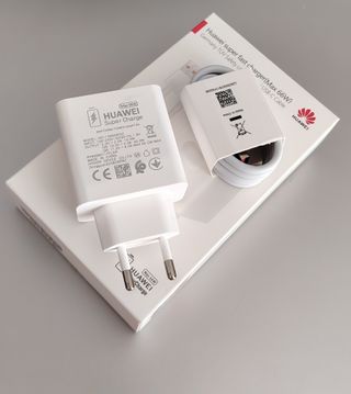 Caricabatterie Super Charge Huawei Honor 66W + cavo USB-C