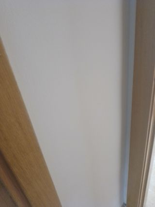 Pintor blanco para pared