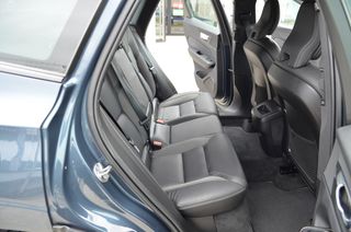 Volvo XC60 D4 R-Design+Camara Trasera+Navegacion