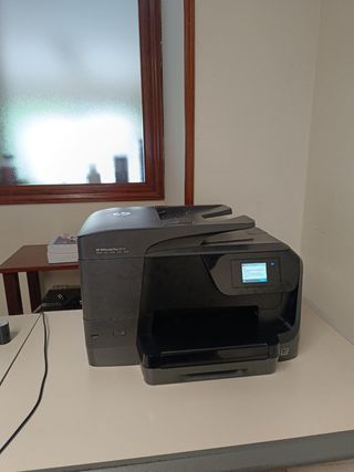 Impresora HP OfficeJet Pro 8710 con fallo