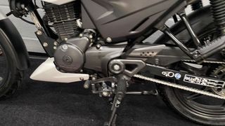 HONDA CBF 125 blanca