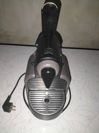 Cafetera Nespresso DeLonghi