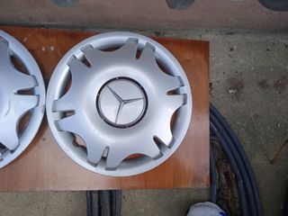 Tapacubos Mercedes-Benz (2 unid)