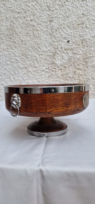 Frutero antiguo de madera