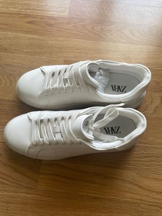 Zapatillas Zara blancas