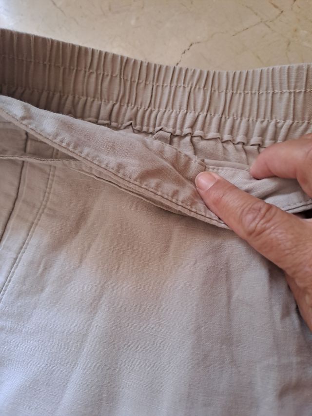 Pantalón lino beige