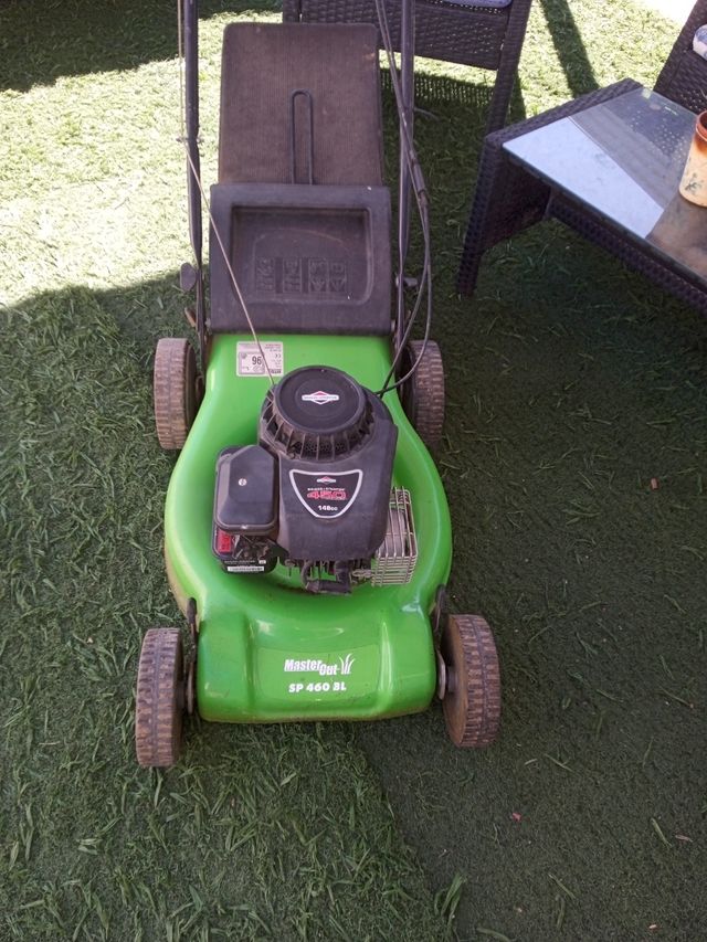 Cortacésped Mastercut SP 460 BL