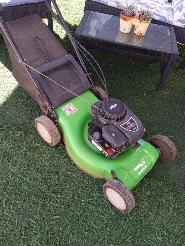 Cortacésped Mastercut SP 460 BL