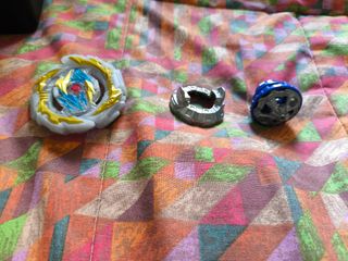 Beyblade Burst 