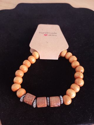 Pulsera madera marrón artesanal