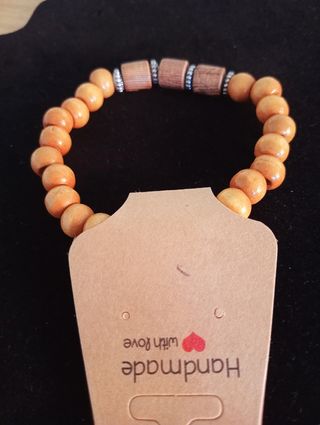 Pulsera madera marrón artesanal