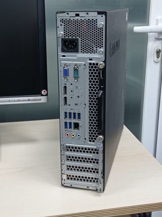 PC Escritorio Lenovo Recondicionado