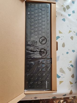 Teclado Amazon Basics USB - Negro