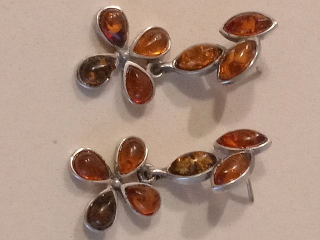 Pendientes de plata y ámbar flores