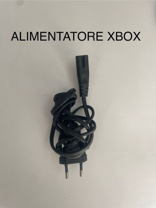 Xbox One S bianca +
Controller + Vari Giochi Inclu