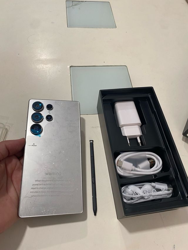 Smartphone nuevo, en caja