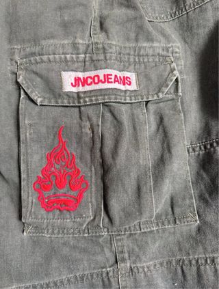 JNCO VERY VINTAGE BAGGY SHORTS

SK8 RAP HIPHOP Y2K