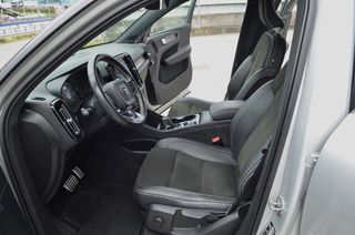 Volvo XC40 2.0 D4 4×4 190cv R-Design Geartronic 