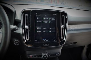 Volvo XC40 2.0 D4 4×4 190cv R-Design Geartronic 