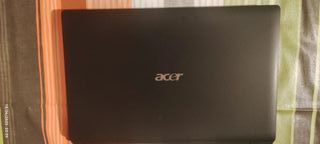 Portátil Acer Aspire 5736Z