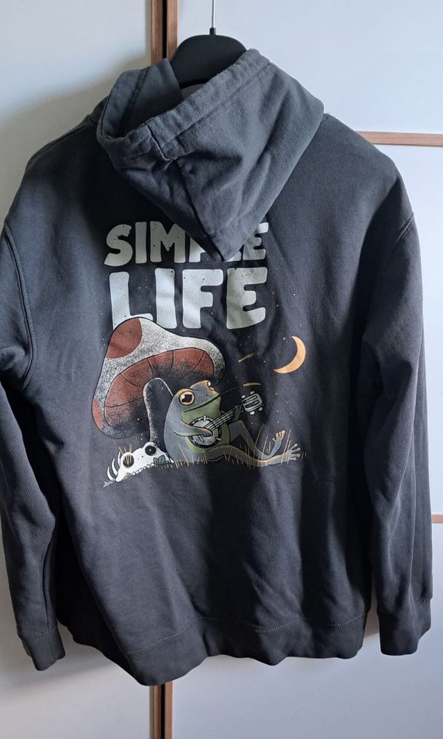  Cuatro sudaderas junior 
