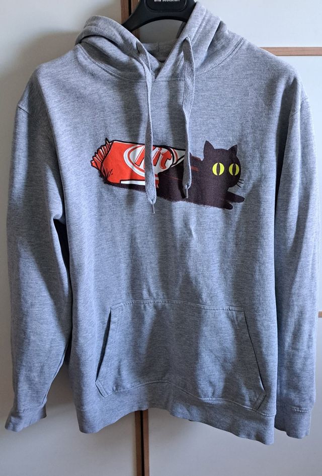  Cuatro sudaderas junior 
