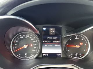 Mercedes-Benz Clase C Coupé 220D AMG LINE