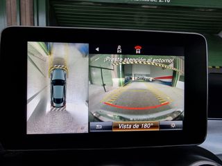 Mercedes-Benz Clase C Coupé 220D AMG LINE