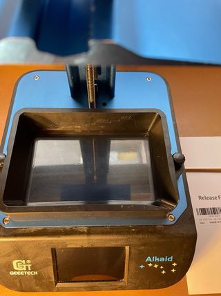 Impresora 3D resina Geetech Alkaid