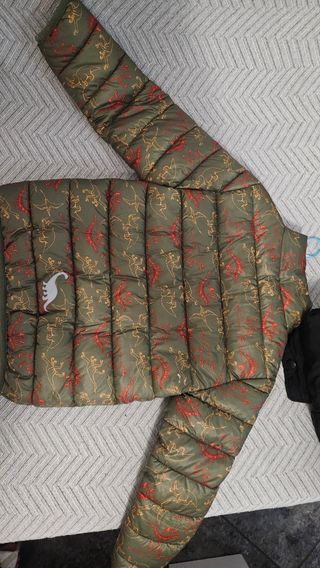 Chaqueta niño dinosaurios
Chaqueta borreguillo int
