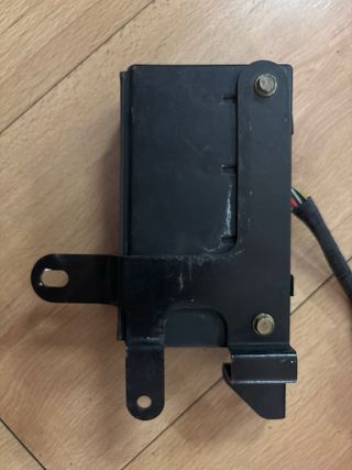 Caja fusibles 205 GTI