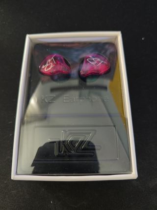 Auriculares KZ ZST híbridos