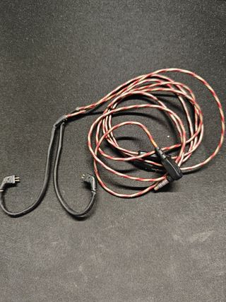 Auriculares KZ ZST híbridos