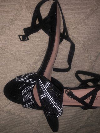 Zapatos AZ negros con pedrería 37-38